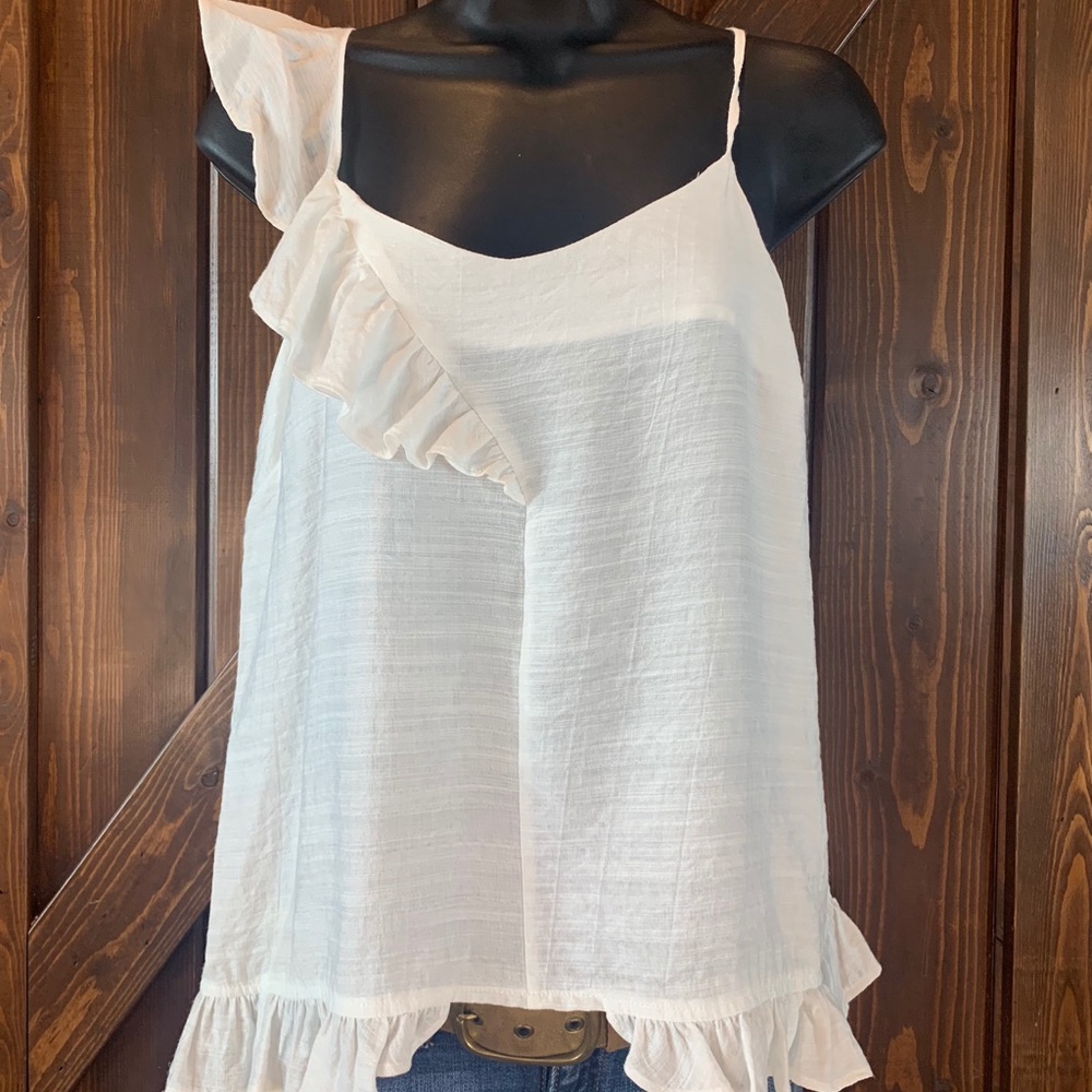Sleeveless Blouse